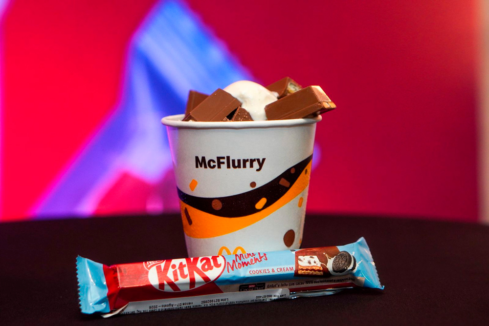 KitKat lanza Mini Moments Cookies & Cream y renueva la experiencia del McFlurry de McDonald’s