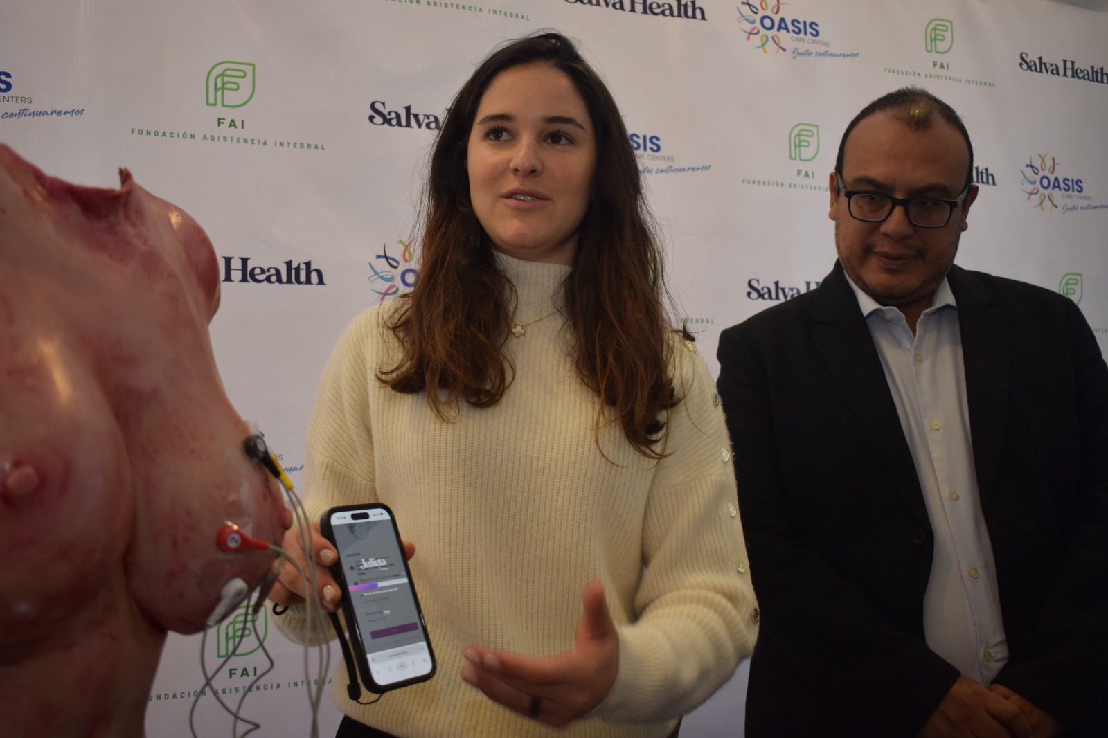 Dispositivo de detección temprana busca democratizar la salud de la mujer guatemalteca