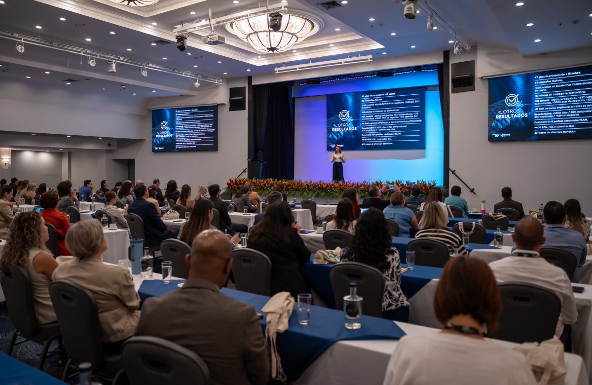 Fragmentación geopolítica, sostenibilidad e IA son algunas de las megatendencias que redefinirán el comercio y la inversión en 2026