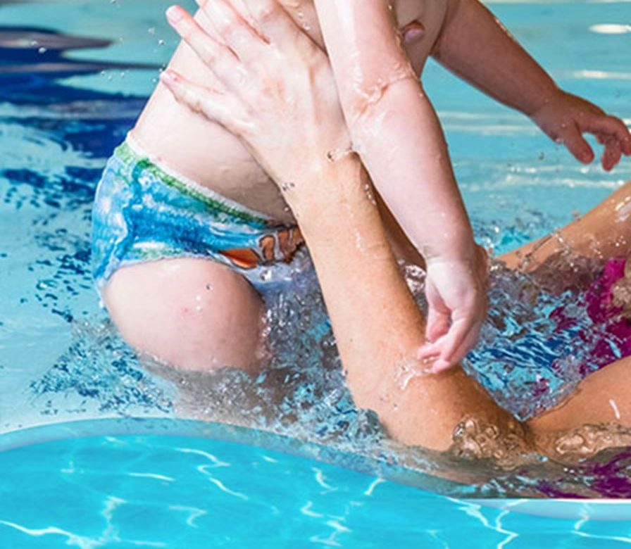 Todo lo que necesita saber antes de ir a la playa con su bebé