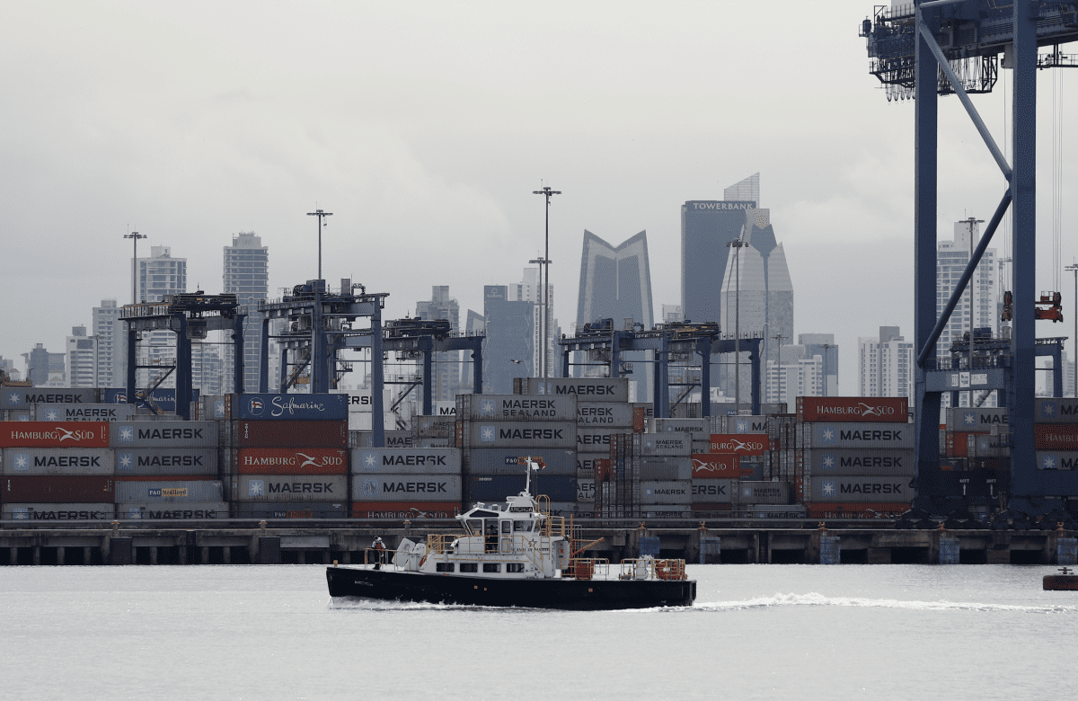 Panamá redefine el control de sus principales puertos en 48 horas