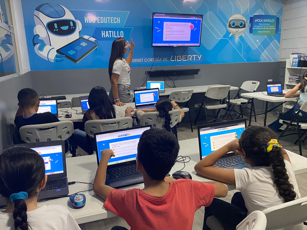 Esta Semana Santa, implemente medidas y proteja a sus hijos en internet