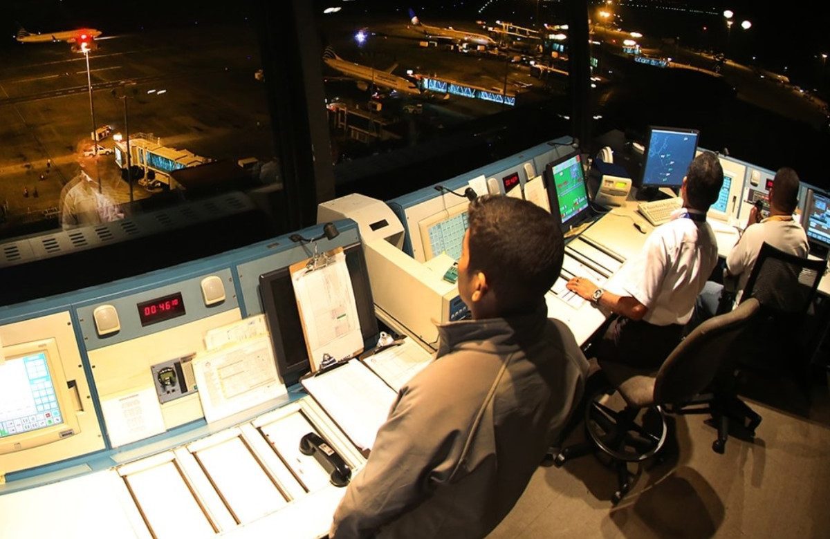Aprueban US$3,1 millones para modernizar sistema de control de tránsito aéreo de Panamá