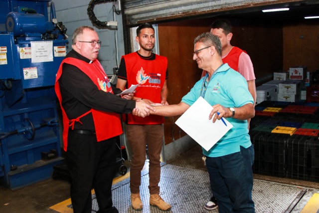 Walmart contribuirá con la alimentación de 200 000 personas en vulnerabilidad social