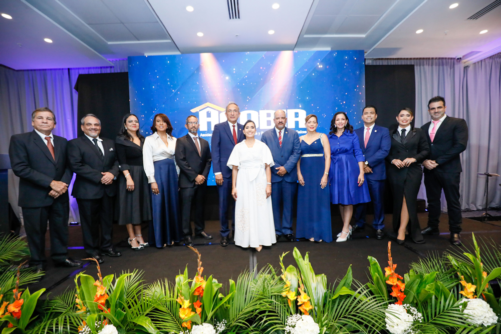 ACOBIR juramenta nueva Junta Directiva para el periodo 2026-2027