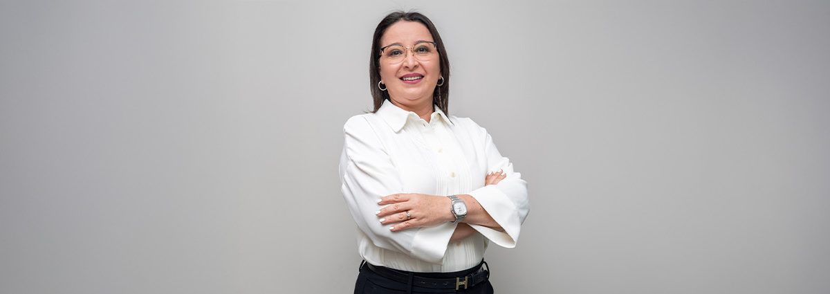 Glenda Janeth Morales Guerra. Liderazgo femenino con ética, visión y rigor en la banca