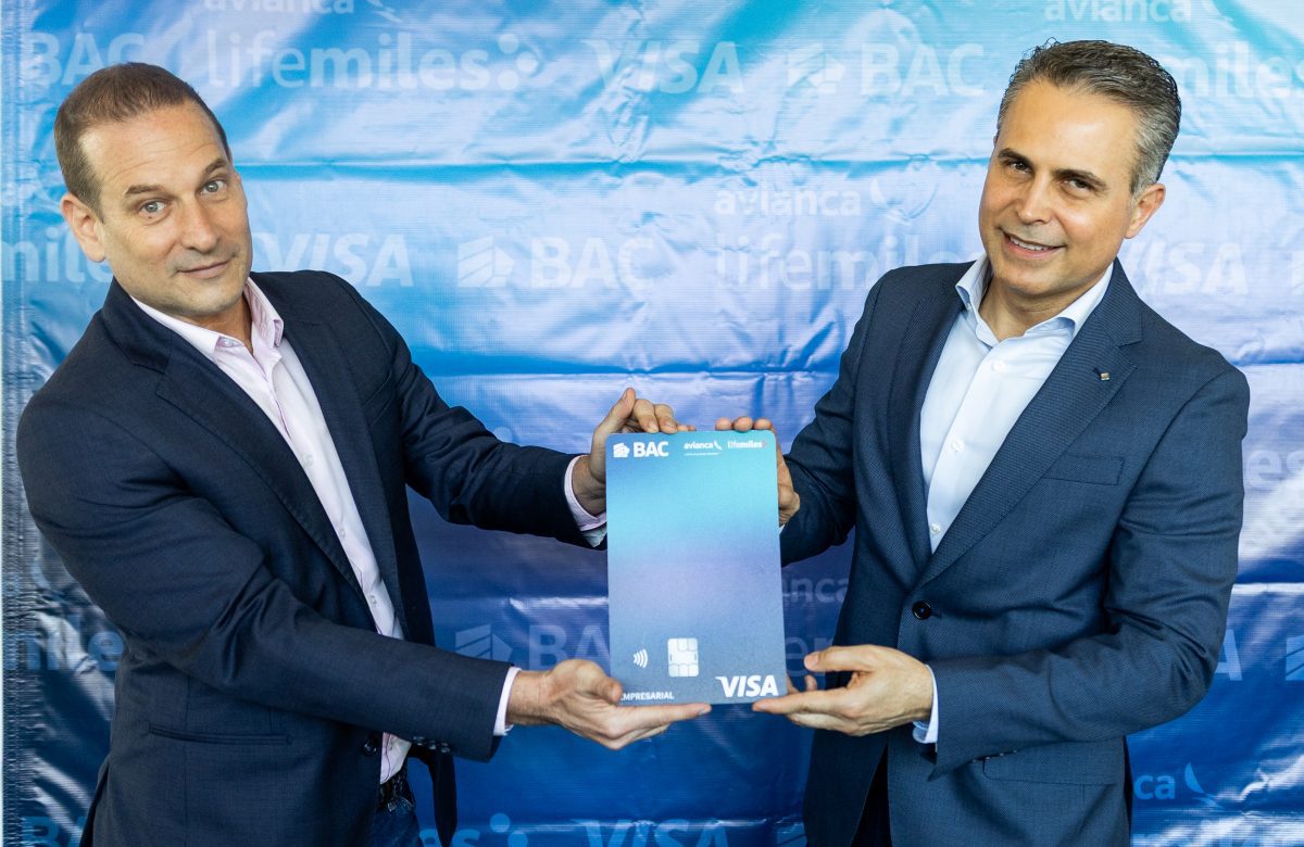 Presentan la primera tarjeta empresarial regional que convierte las compras corporativas en millas para viajes de la empresa