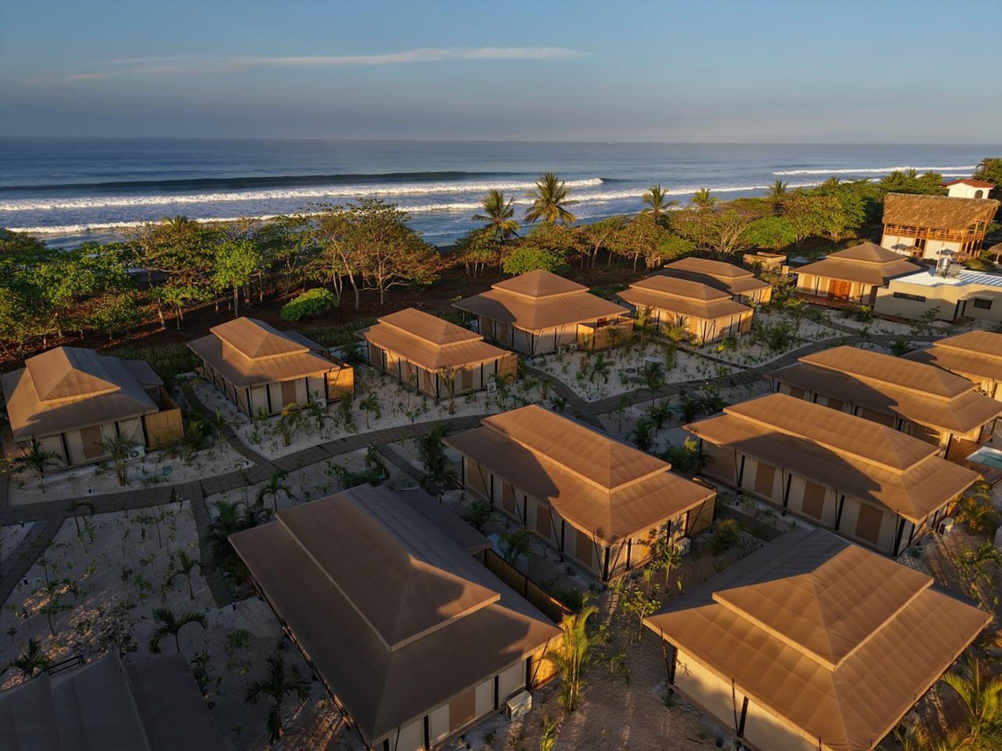 Místico inaugura hotel de villas de lujo en el Pacífico Central de Costa Rica con inversión de más de US$4 millones