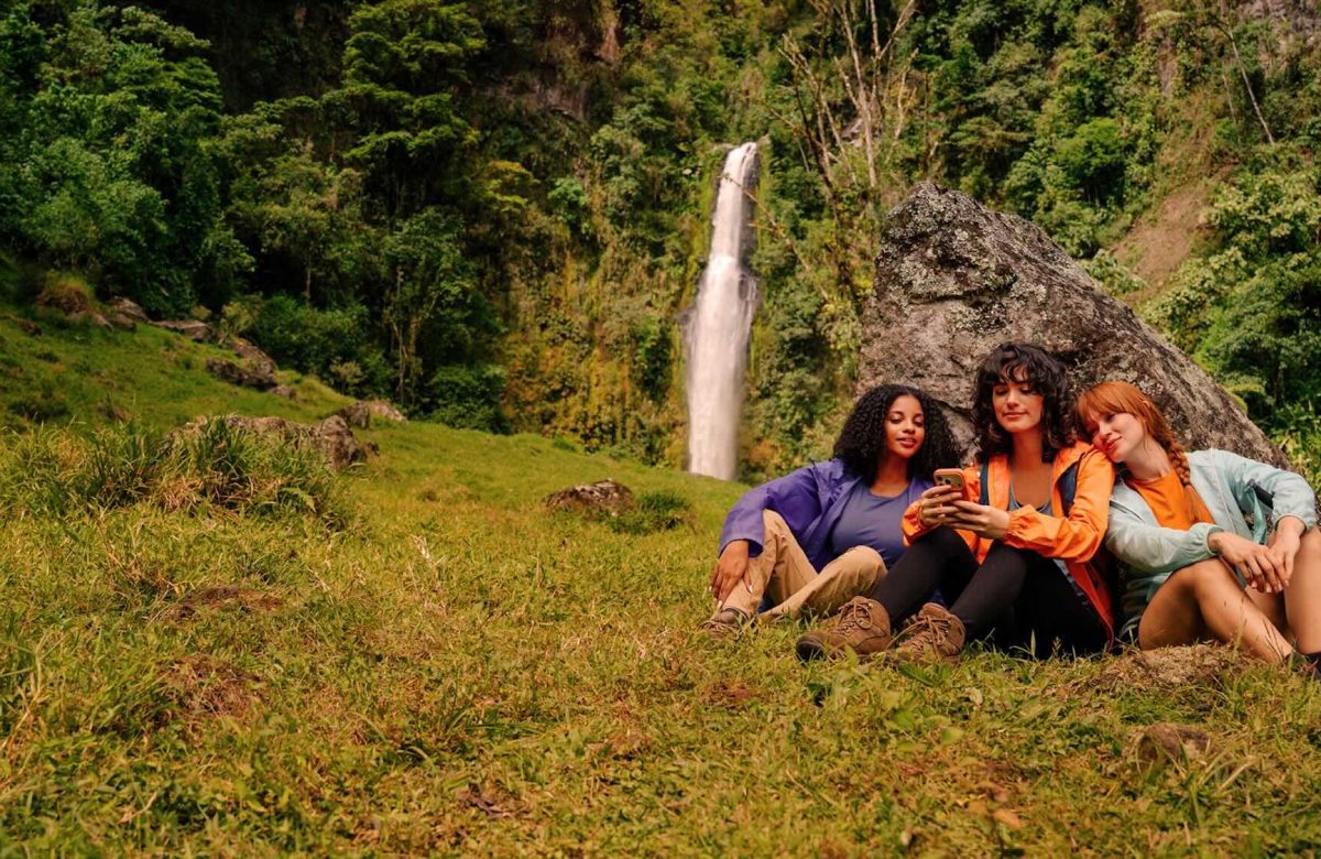 Con Liberty y Starlink, Costa Rica se conectará por satélite al celular