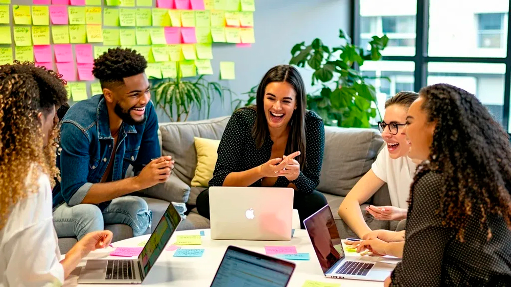 Día del Trabajo: confianza, aprendizaje e IA marcan la agenda de las mejores empresas para trabajar