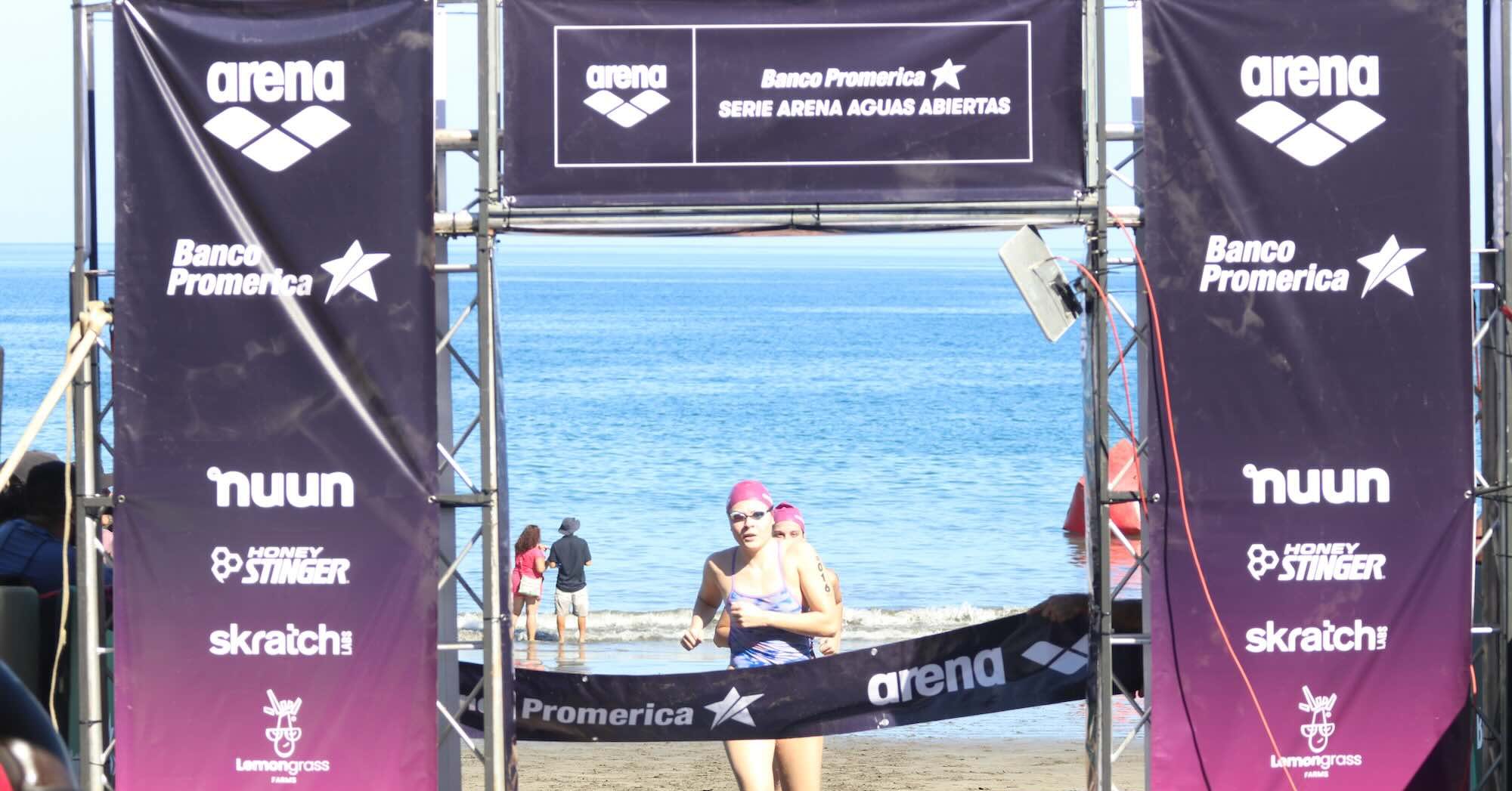 Cuando el banco sale a correr y nadar