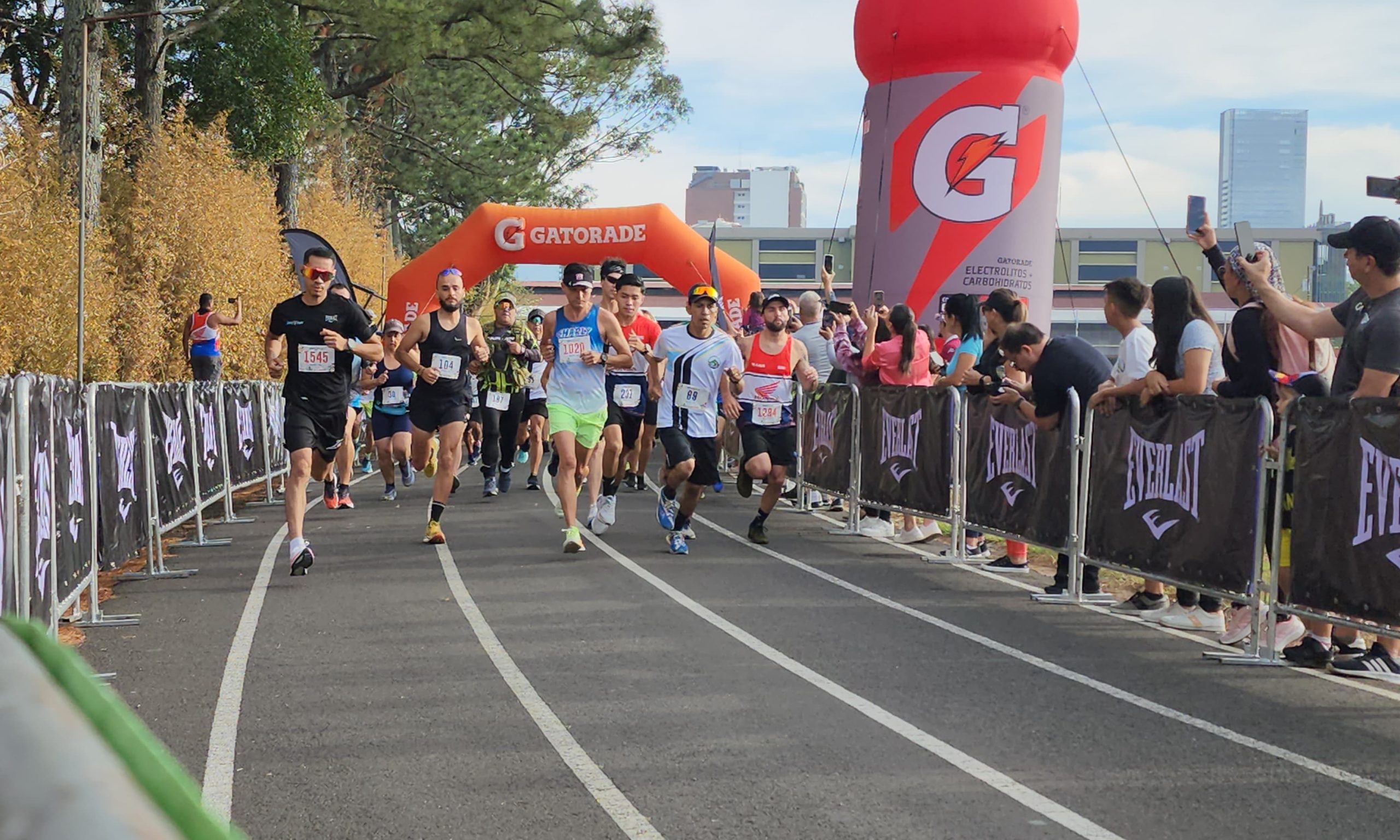 Más de 1.500 corredores participarán en la VII edición de Sanus Run 2026 en Costa Rica