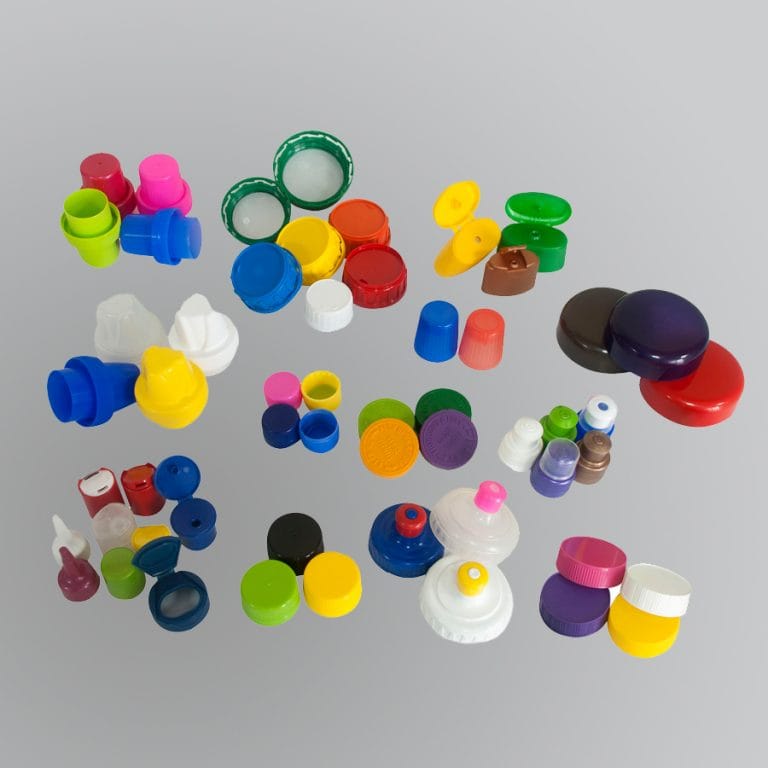 Gollo aporta 824,5 kilos de tapitas al proyecto del primer Parque Nacional Sensorial de Costa Rica