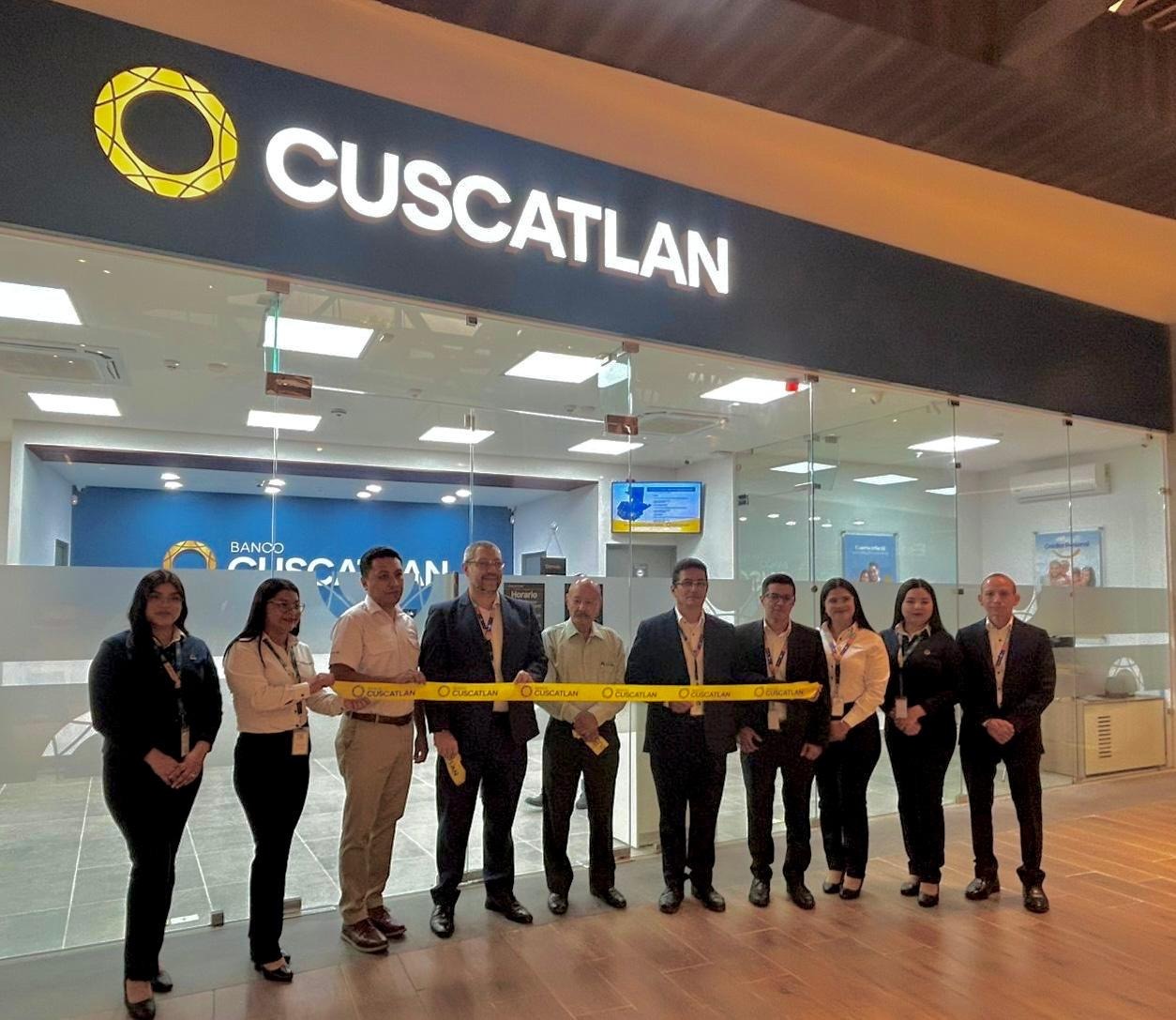 Guatemala: Banco Cuscatlan impulsa una experiencia bancaria más moderna en Chiquimula