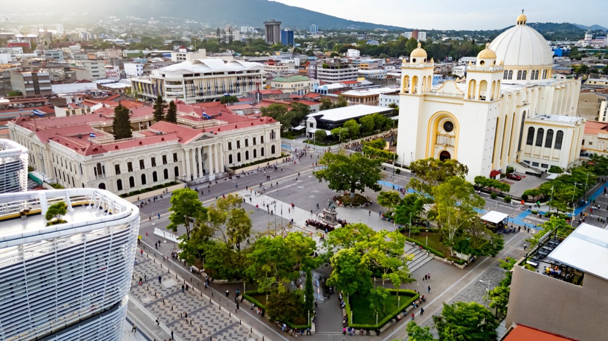 Alianza estratégica busca captar mercado turístico panameño hacia El Salvador