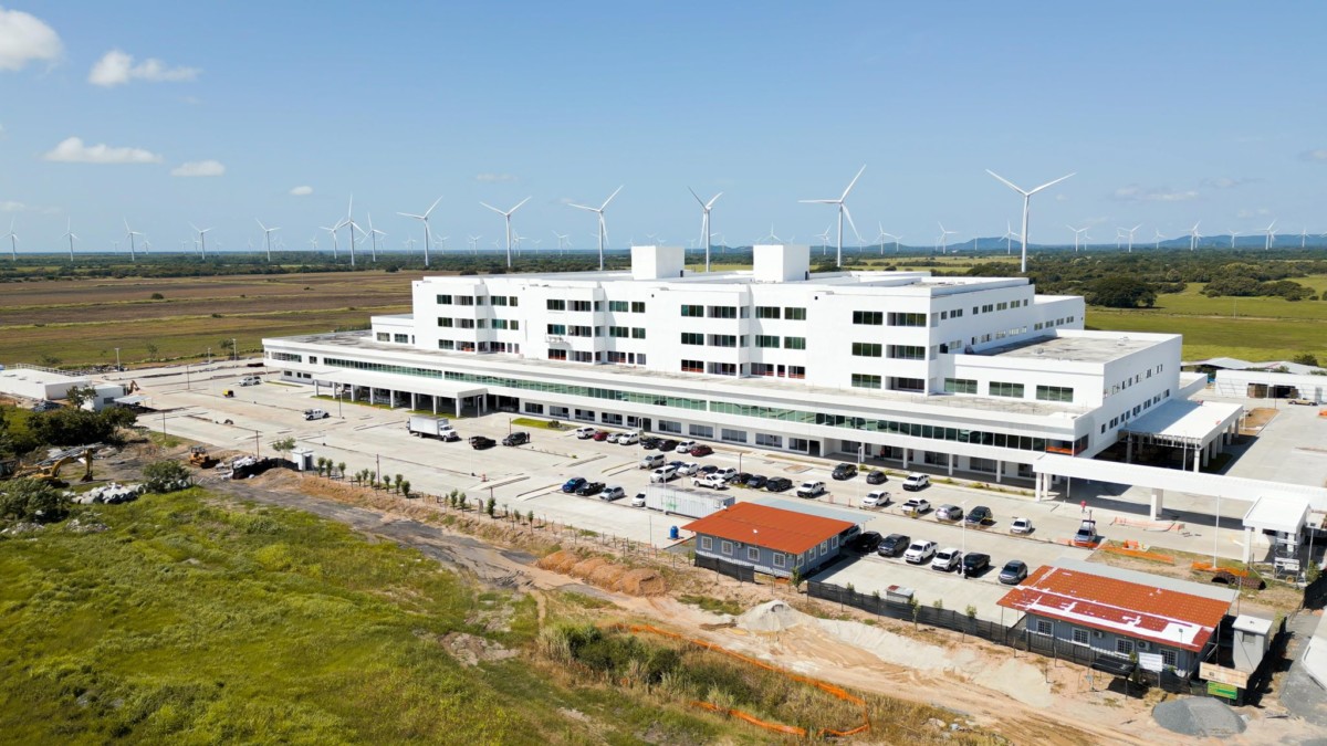Nuevo hospital de Penonomé en Panamá avanza al 77,5% con fecha de entrega para 2027
