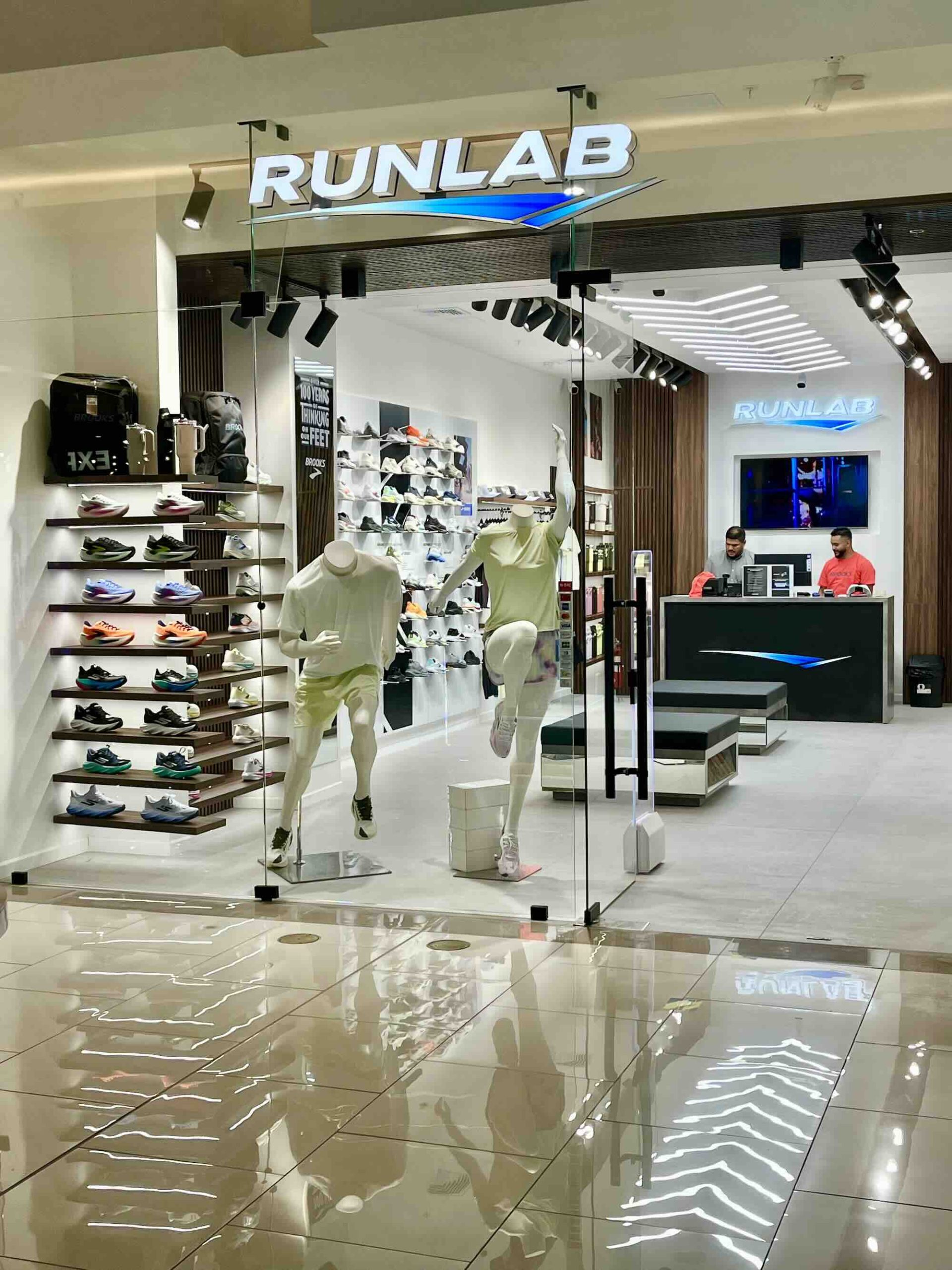 RUNLAB llega a Costa Rica y redefine el retail deportivo