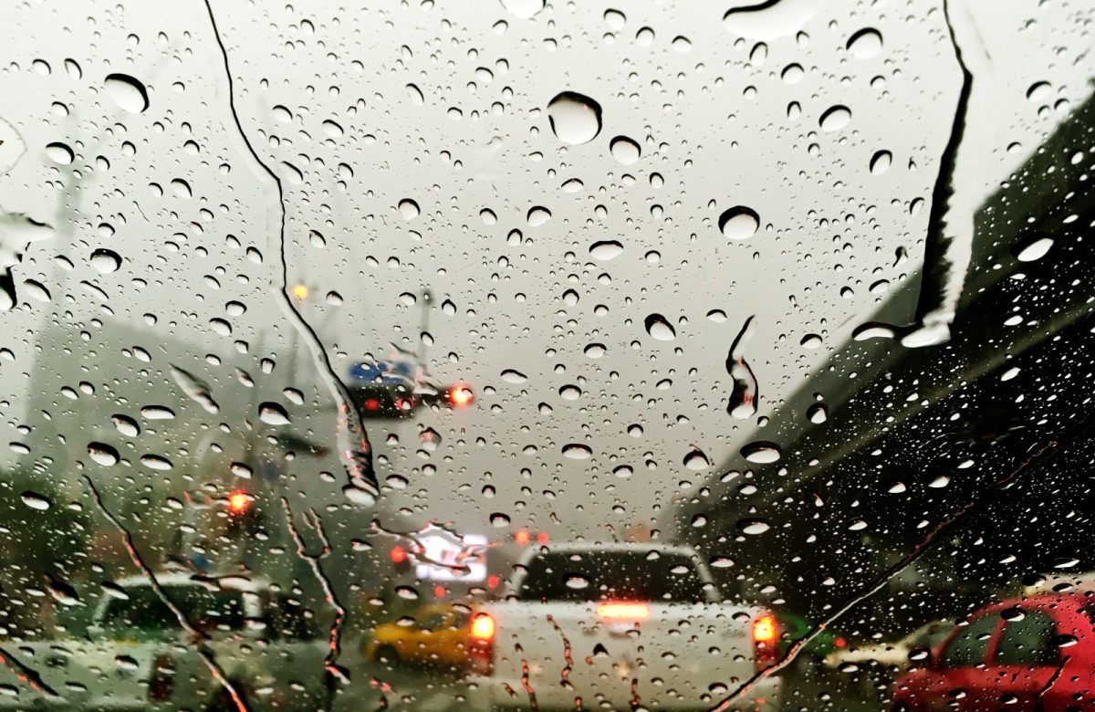 ¡Llegan las lluvias! Expertos recomiendan revisar su vehículo para evitar riesgos en carretera