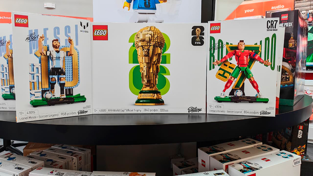 RadioShack apuesta por el entretenimiento y el coleccionismo con la llegada de colección LEGO