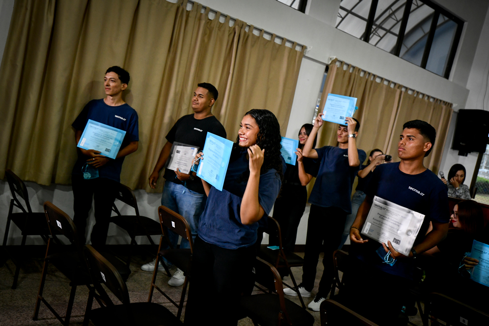 Costa Rica: Instituto Tecnia abre 130 becas técnicas en Pérez Zeledón para responder a demanda laboral regional
