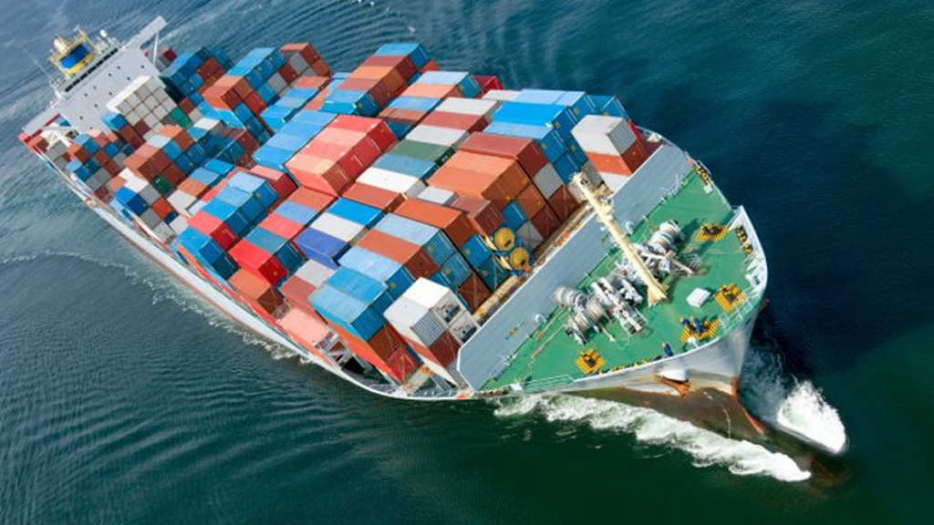 Demanda mundial de contenedores se contrajo