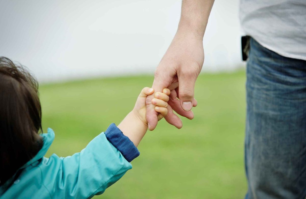 7 consejos de Huggies® para papá y su rol activo en la crianza responsable