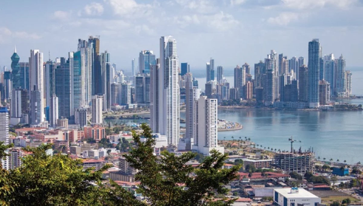 BCIE eleva a US$150 millones línea de crédito para financiar empresas en Panamá