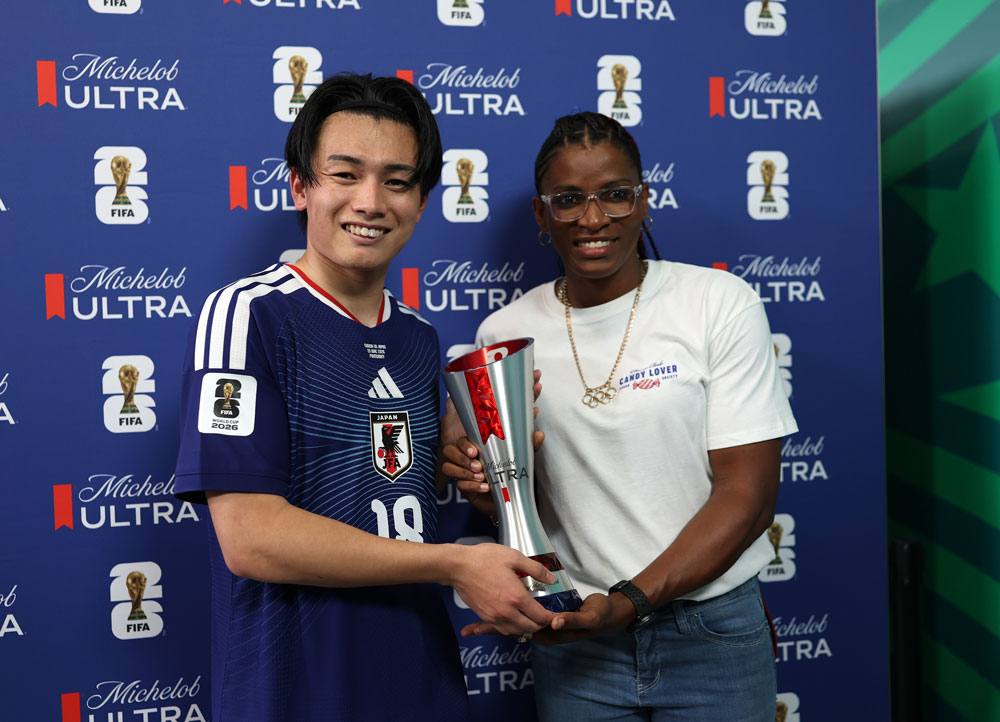 Michelob Ultra lleva el orgullo panameño al partido 1 000 de la FIFA con Atheyna Bylon