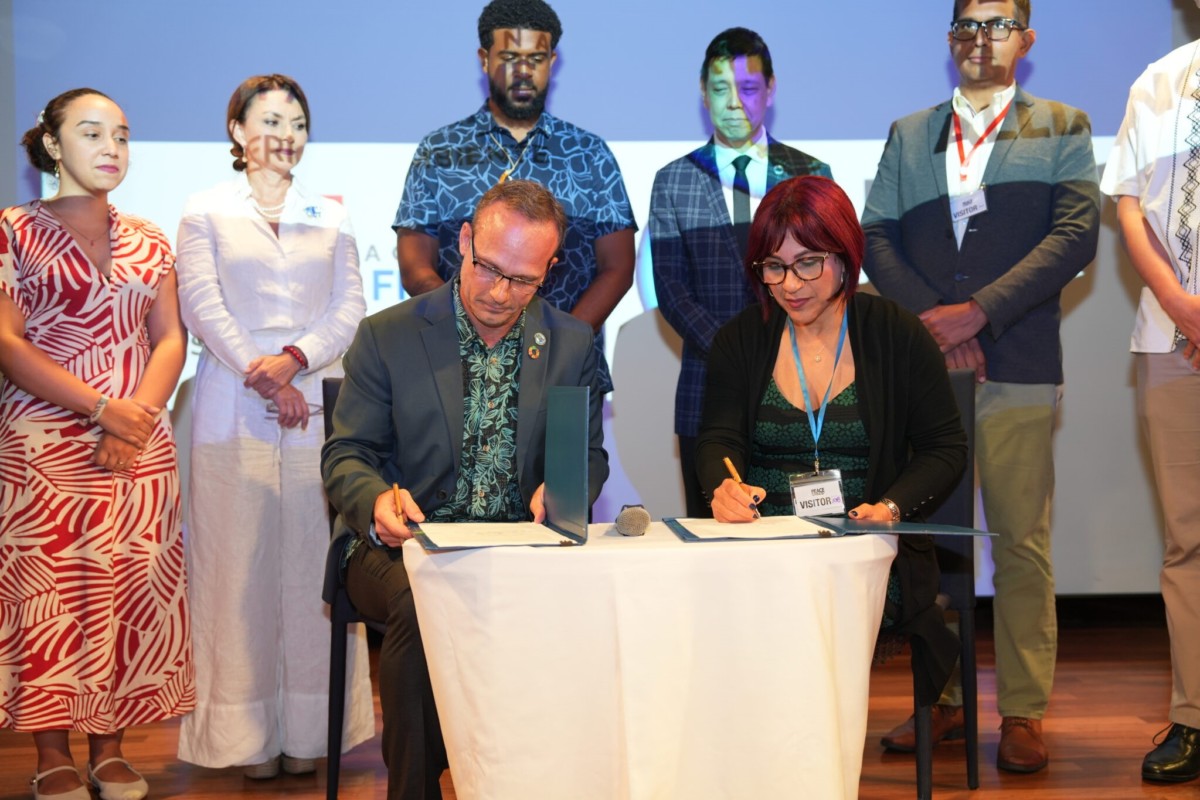 Panamá es pionero en la región al unirse a alianza global de transición energética