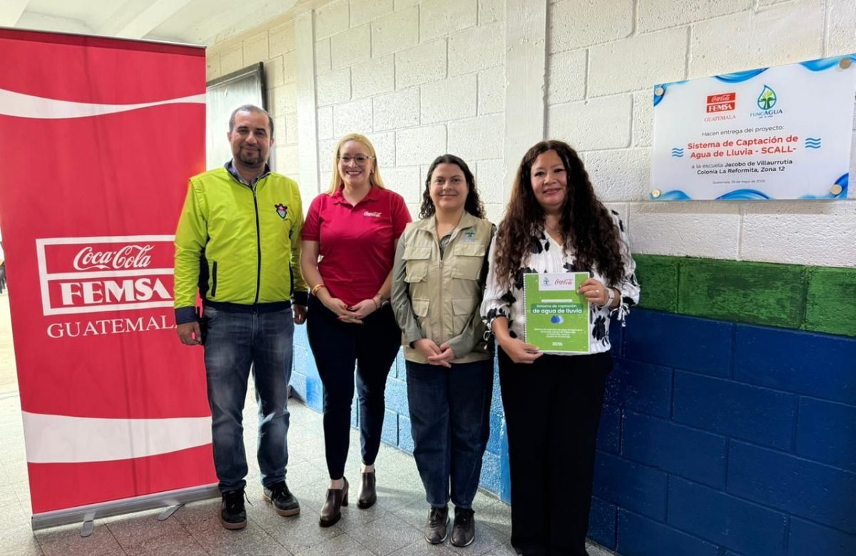 Coca-Cola FEMSA Guatemala fortalece el acceso a agua en comunidad educativa de zona 12