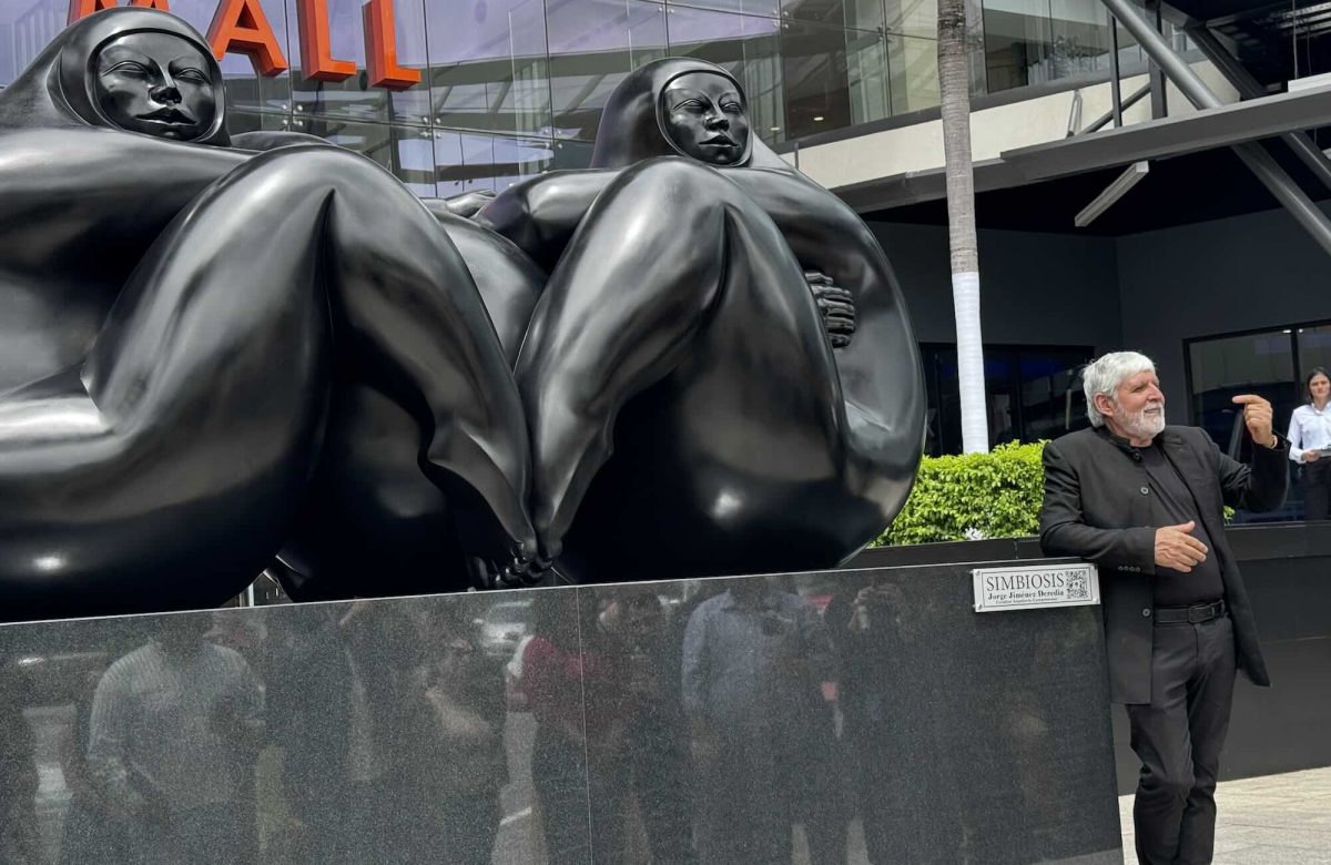 Jorge Deredia lleva sus esculturas monumentales a City Mall Alajuela