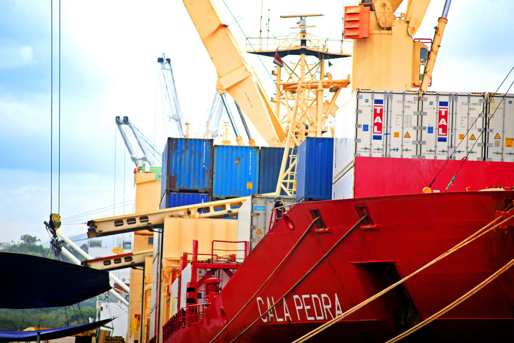 Exportaciones de bienes de Costa Rica siguen creciendo y superan los US$9.500 millones a mayo de este año