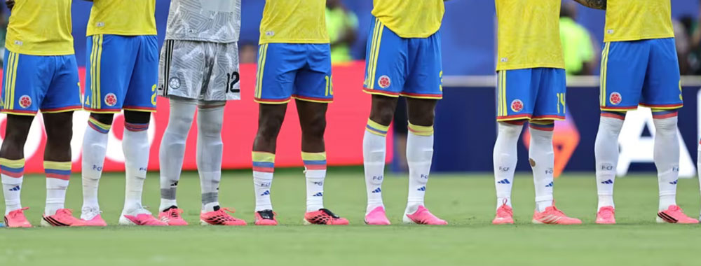 ¿Por qué los jugadores del Mundial 2026 usan botines rosa?