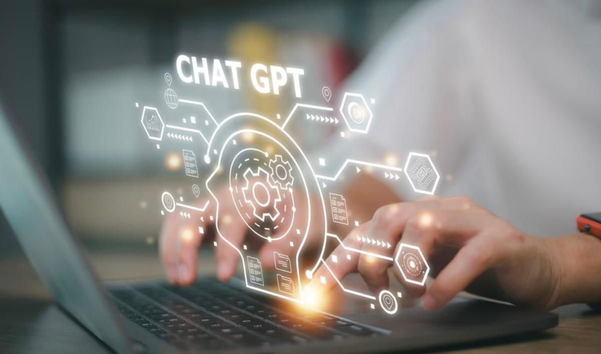 ChatGPT vuelve a estar disponible dentro de WhatsApp