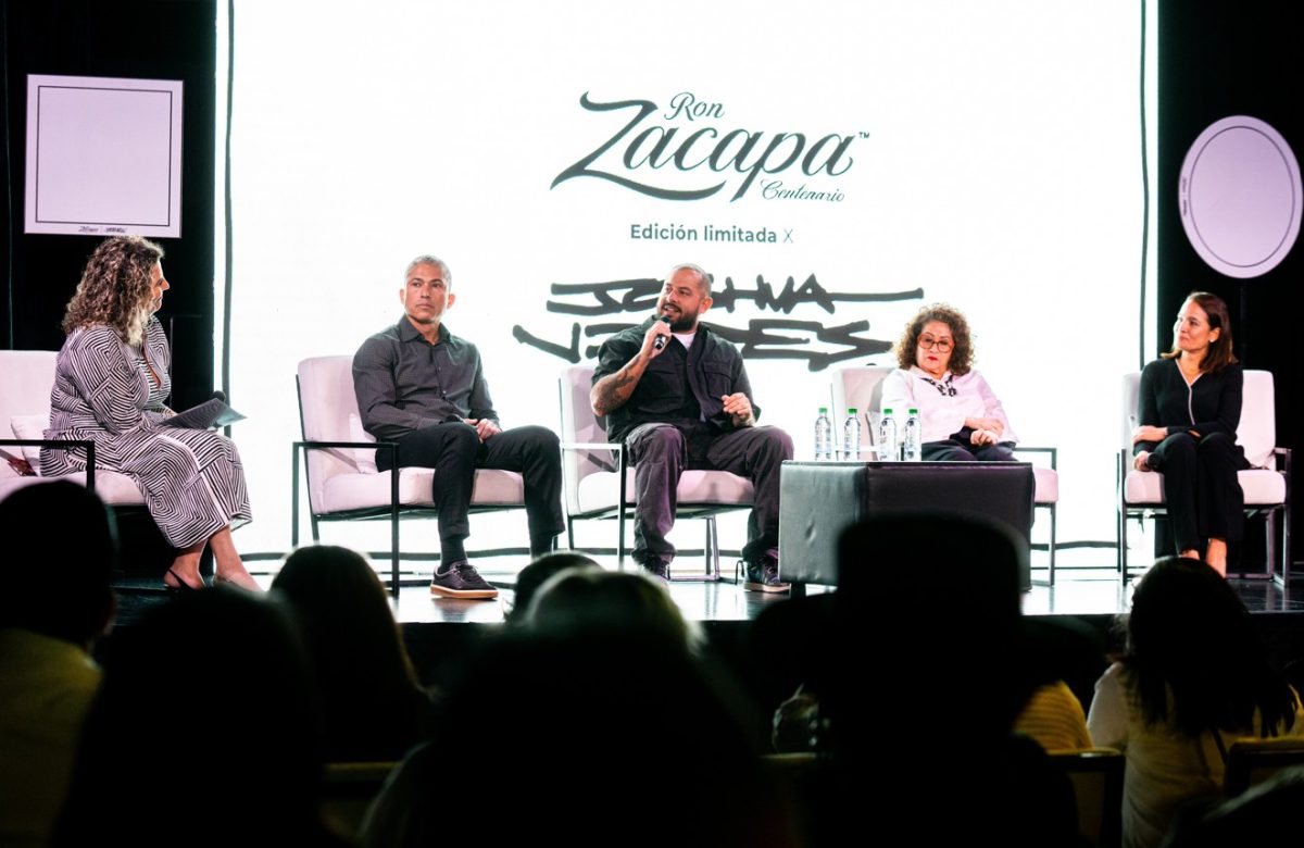 Ron Zacapa conmemora 50 años con una edición limitada creada junto al artista Joshua Vides