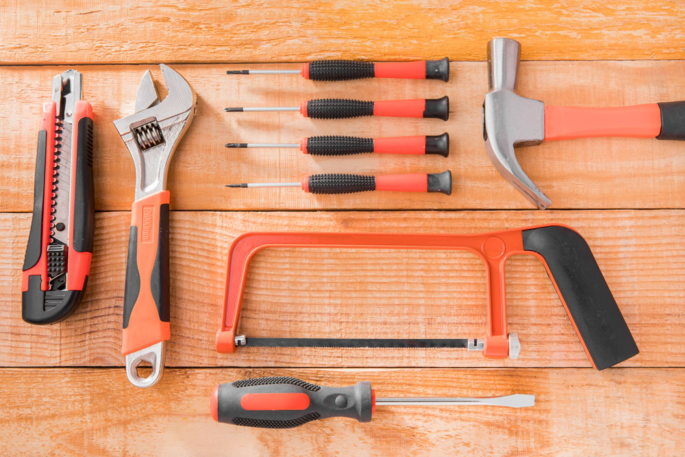 ¿Cuenta con un kit de herramientas básicas en casa?