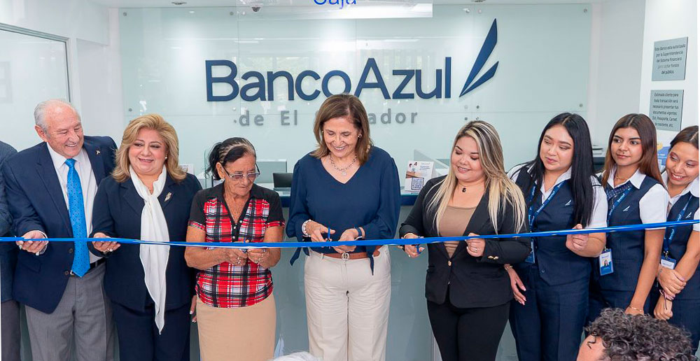 Banco Azul inaugura la nueva sucursal Lourdes