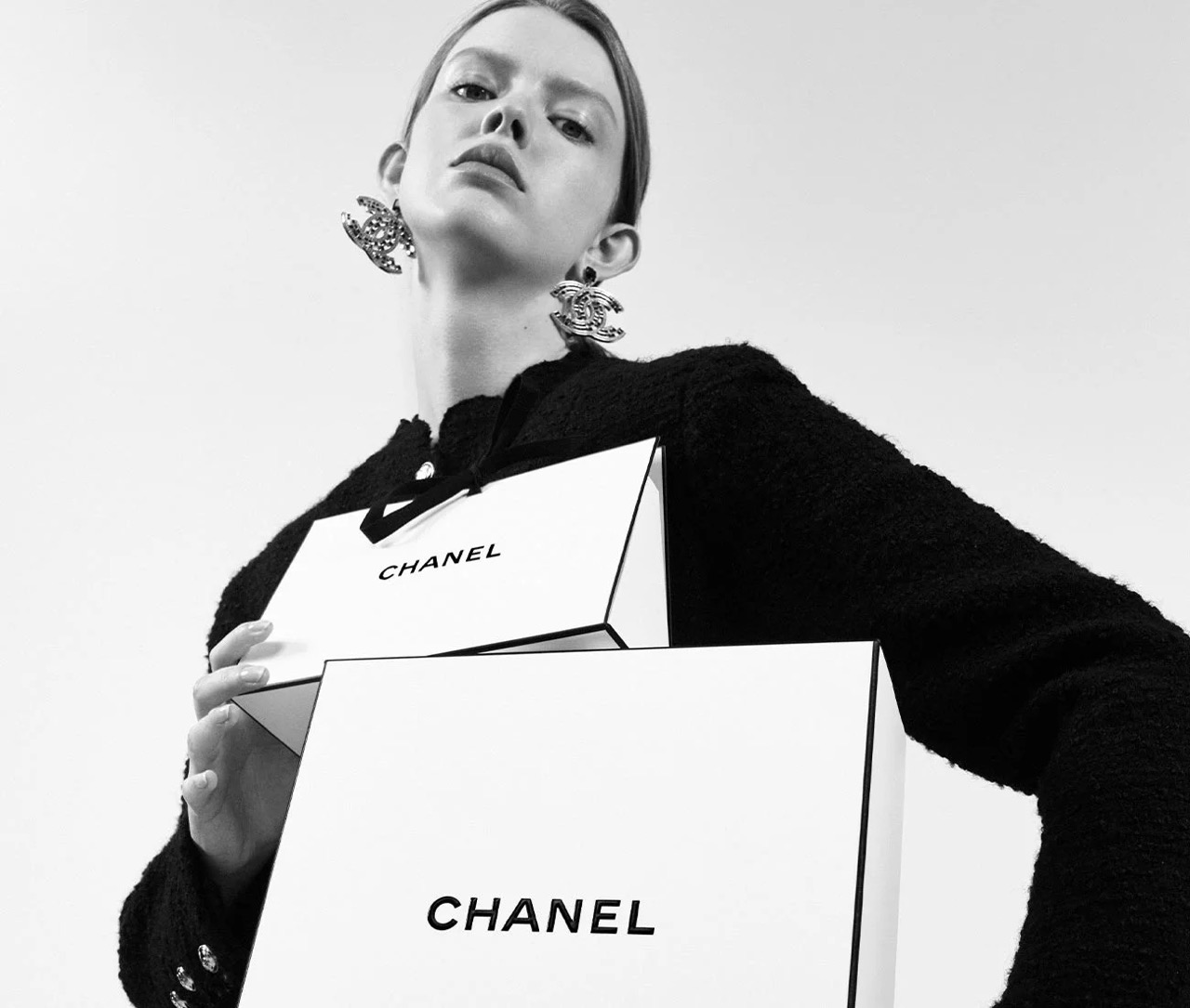 Chanel acelera su crecimiento y supera a los gigantes del lujo