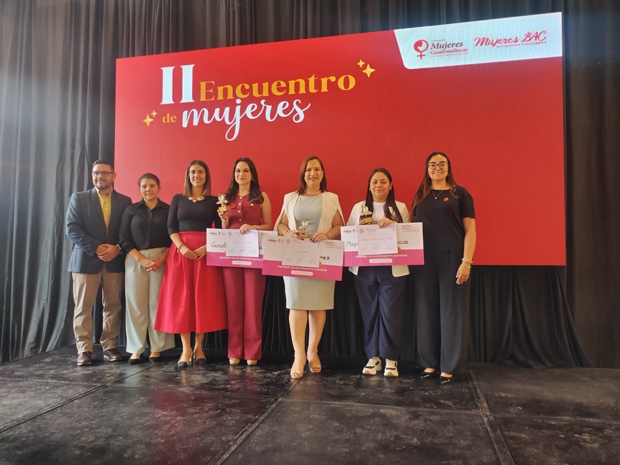Empresarias guatemaltecas podrán capacitarse en inteligencia artificial y ventas digitales