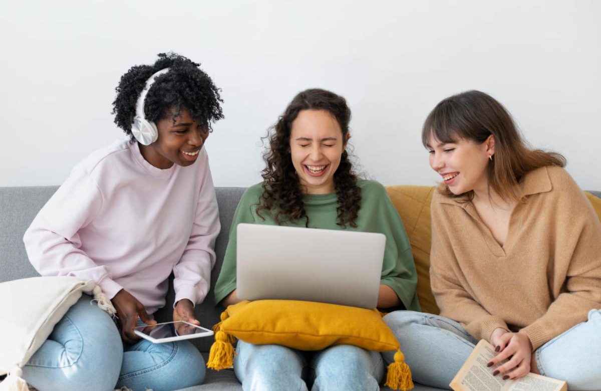 El 22% de los jóvenes latinoamericanos usa la IA como una amiga, según Kaspersky
