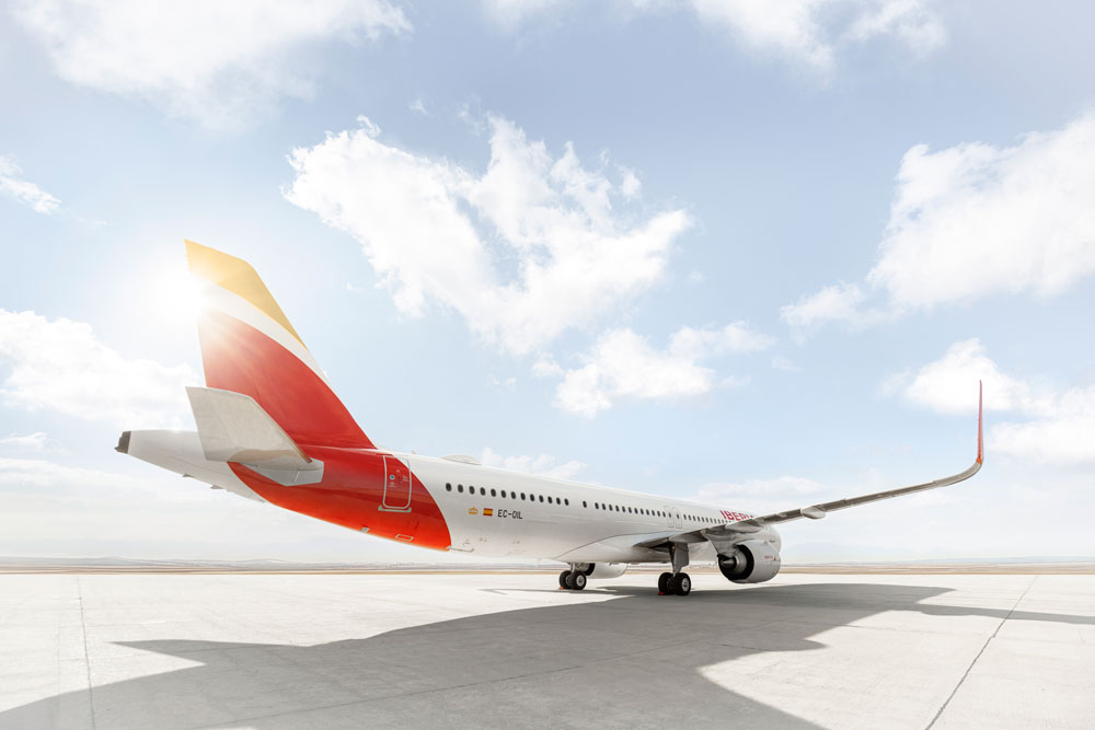 Iberia fletará un vuelo exclusivo para contemplar el eclipse total de Sol desde el aire