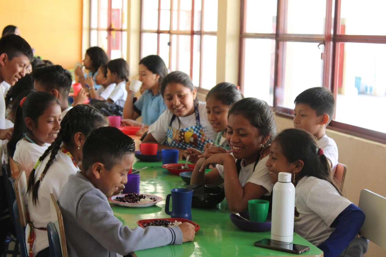 Banco de Alimentos ha entregado más de 258 000 desayunos escolares en Guatemala