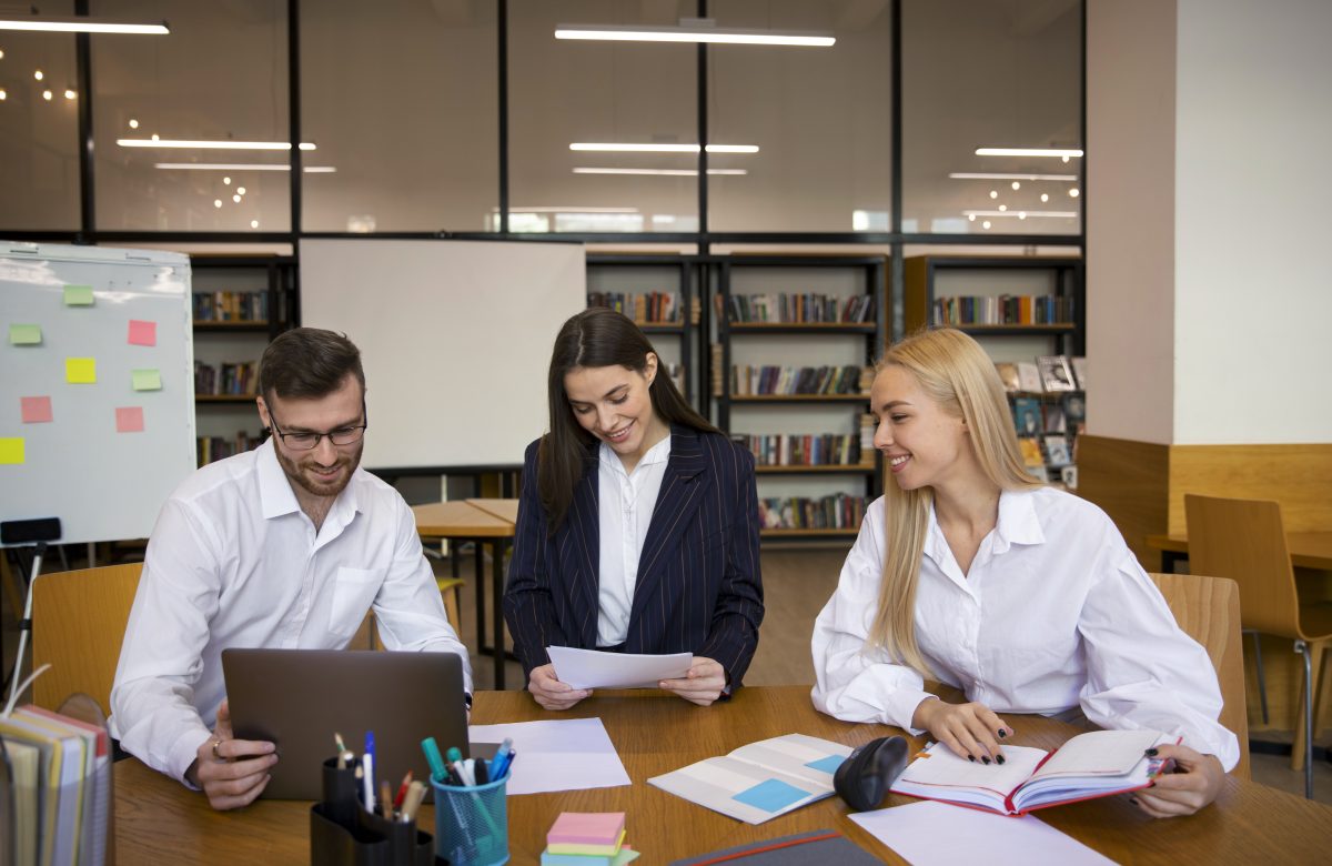 Costa Rica amplía la demanda de profesionales con formación en negocios, datos y tecnología