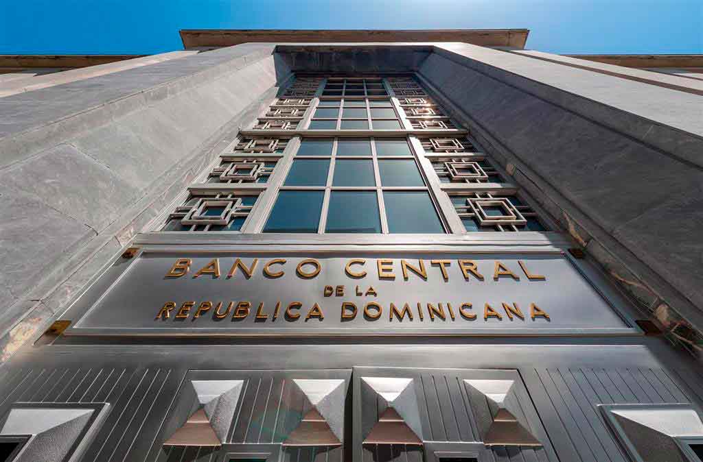 Banco Central dominicano conserva tasa de política monetaria