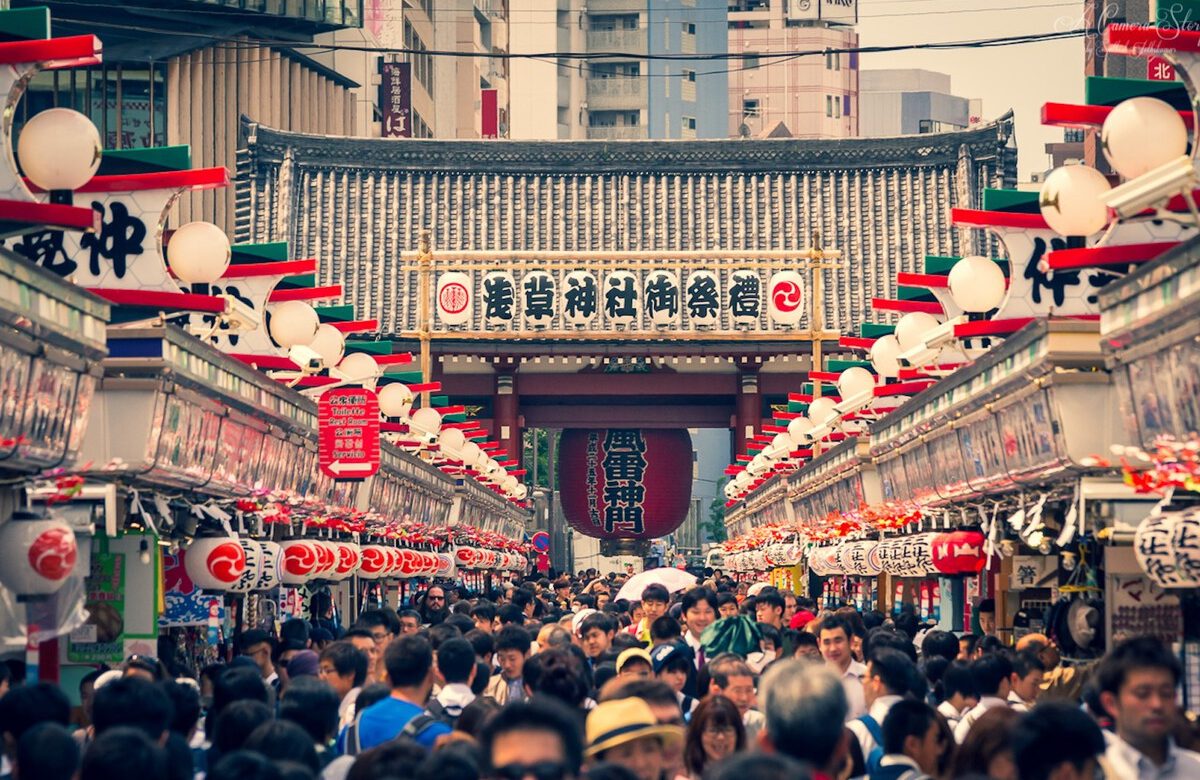 Japón recibe récord de turistas mientras solo 17% de sus ciudadanos tiene pasaporte