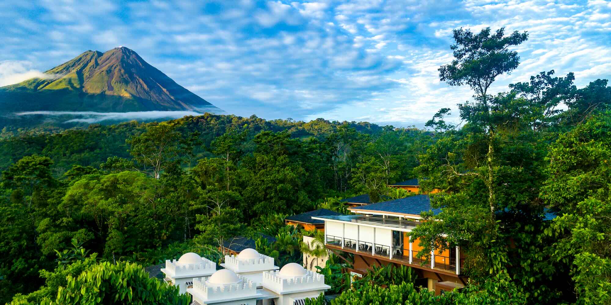 Nayara Resorts se consolida en la Guía MICHELIN con distinciones en tres de sus propiedades de La Fortuna de San Carlos