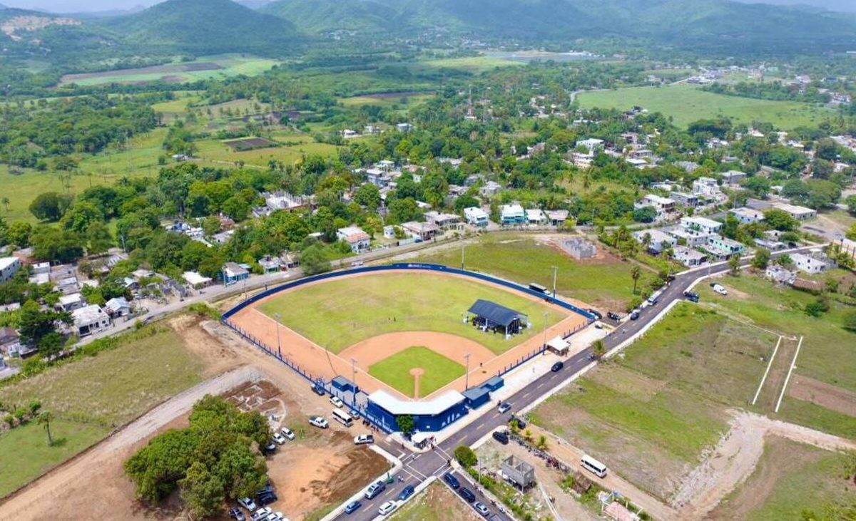 República Dominicana: Nuevo campo de béisbol en Pizarrete beneficiará a 5 000 personas