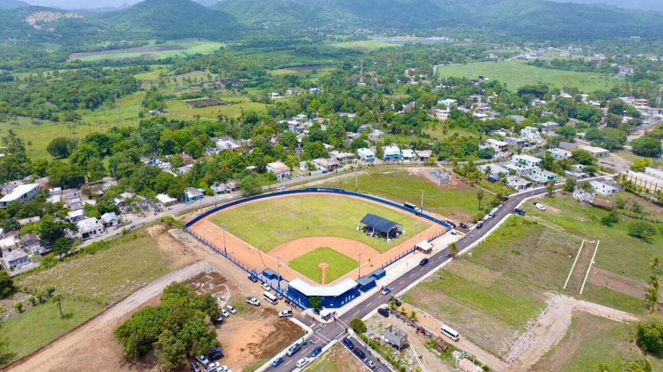 República Dominicana: Nuevo campo de béisbol en Pizarrete beneficiará a 5 000 personas