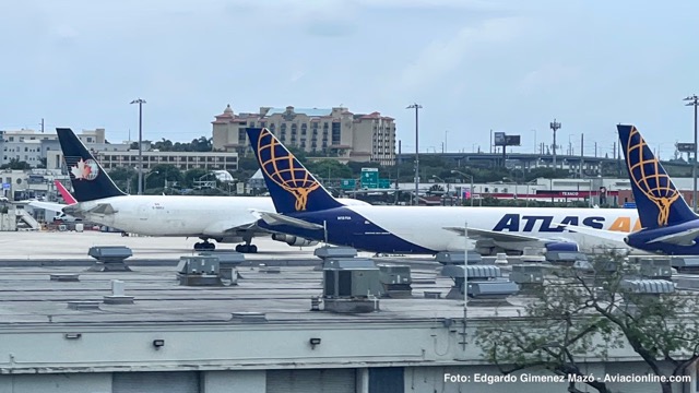 IATA actualiza sus manuales 2027 para operaciones terrestres y carga aérea