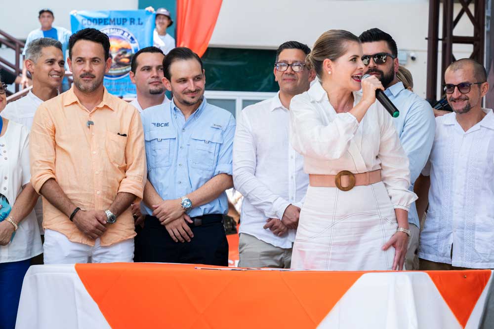 BCIE aprueba cooperación para realizar estudios de Tren Pacífico Central en Costa Rica